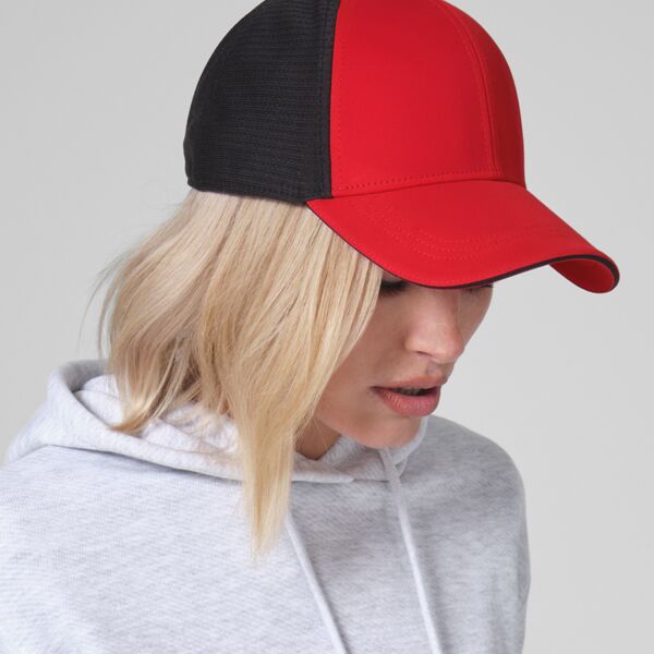 Beechfield Club Cap Thumbnail